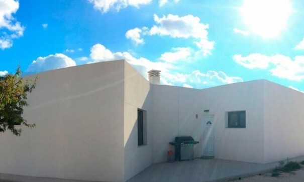 Resale - Freistehende Villa -
Hondón de las Nieves