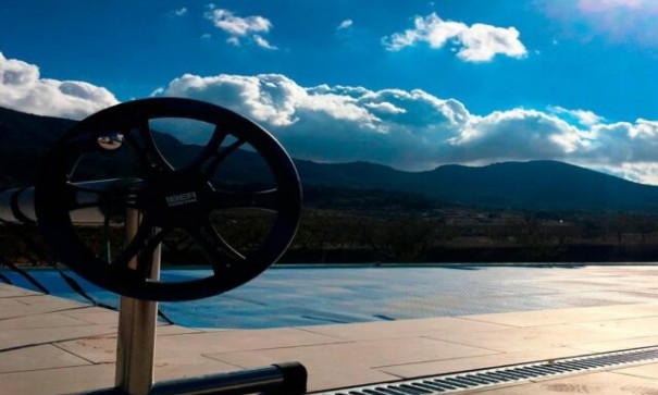 Resale - Freistehende Villa -
Hondón de las Nieves