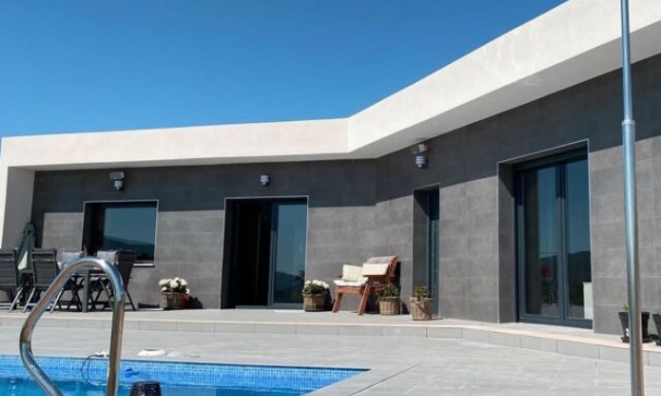 Resale - Freistehende Villa -
Hondón de las Nieves