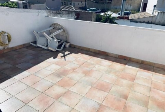 Revente - Maison de ville -
Hondón de los Fráiles