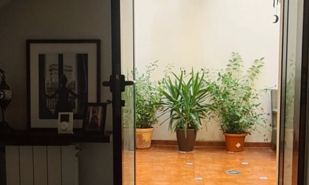 Återförsäljning - Radhus -
Monóvar