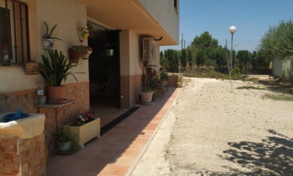 Videresalg - Fritliggende villa -
Fortuna