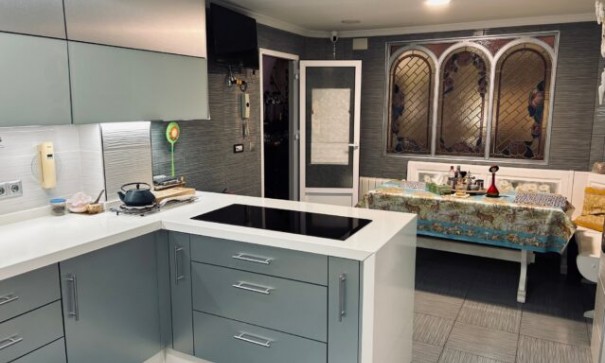 Sprzedaż - Willa wolnostojąca -
Elche