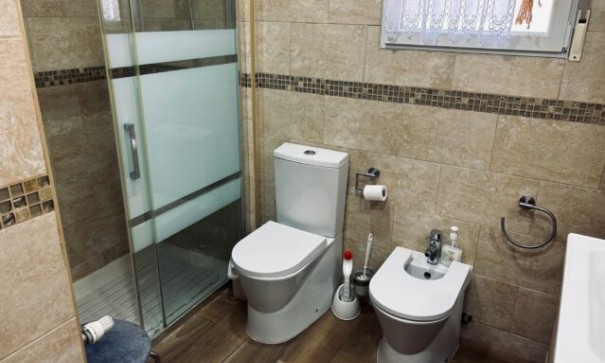 Sprzedaż - Willa wolnostojąca -
Elche