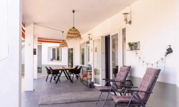 Venta - Chalet Independiente -
Biar