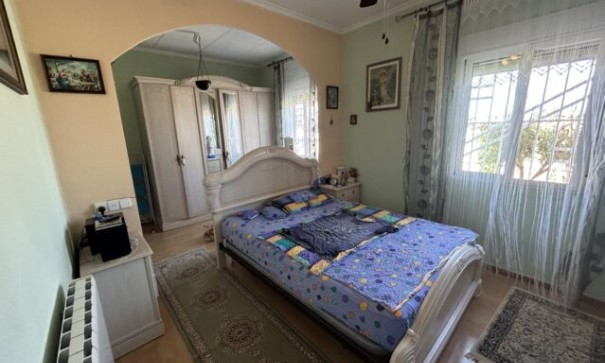 Sale - Detached Villa -
Albatera