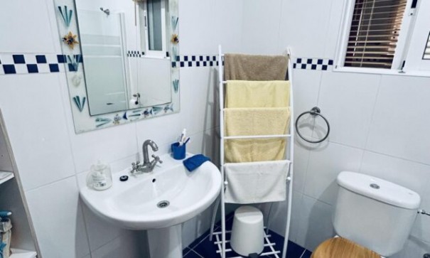 Venta - Chalet Independiente -
Fortuna