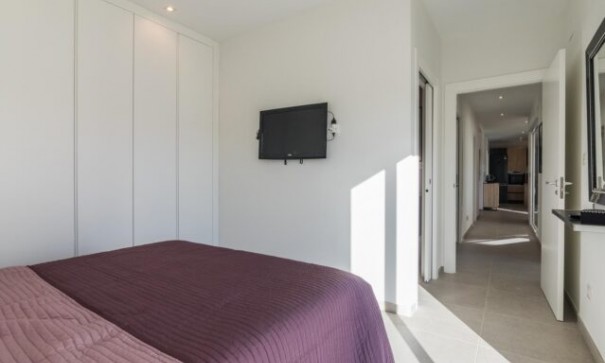 Resale - Freistehende Villa -
Pinoso