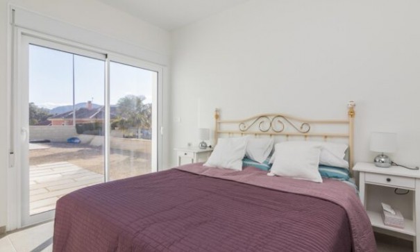 Resale - Freistehende Villa -
Pinoso