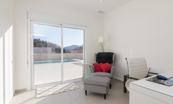 Resale - Freistehende Villa -
Pinoso