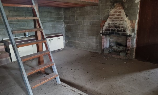 Videresalg - Finca landejendom -
La Romana