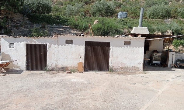 Resale - Finca Landgut -
Crevillente