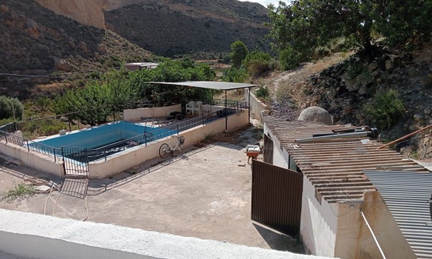 Resale - Finca Landgut -
Crevillente