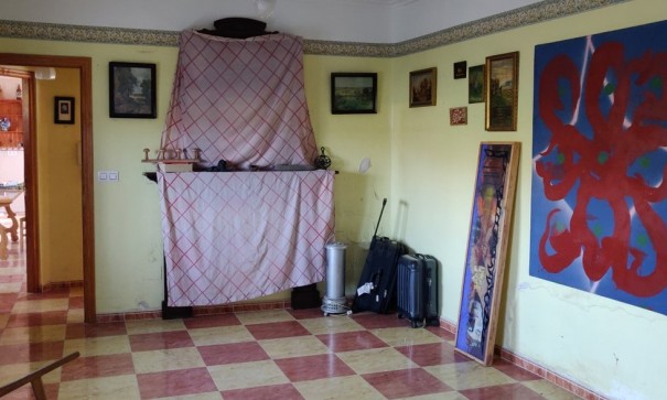 Återförsäljning - Finca lantlig egendom -
Orihuela