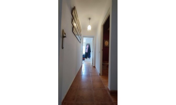 Videresalg - Finca landejendom -
Tibi