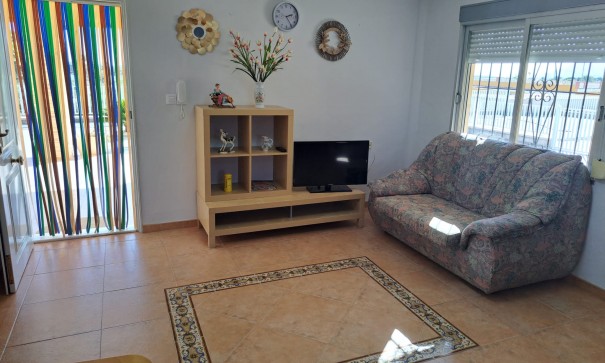 Herverkoop - Finca Landelijk pand -
Crevillente