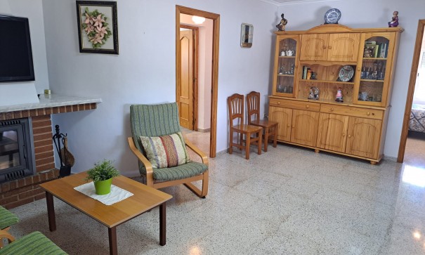 Herverkoop - Finca Landelijk pand -
Crevillente