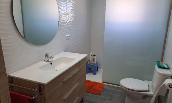 Herverkoop - Finca Landelijk pand -
Crevillente