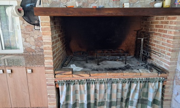 Herverkoop - Finca Landelijk pand -
Crevillente