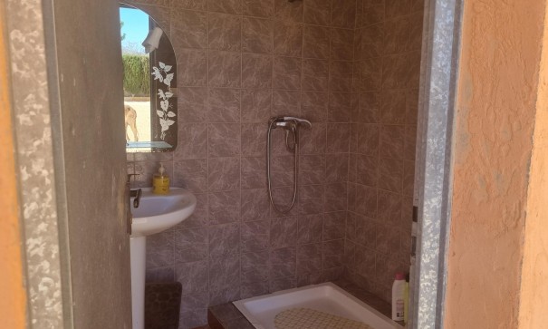 Herverkoop - Finca Landelijk pand -
Hondón de las Nieves