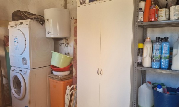 Herverkoop - Finca Landelijk pand -
Hondón de las Nieves