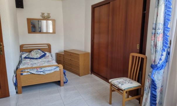 Herverkoop - Finca Landelijk pand -
Crevillente