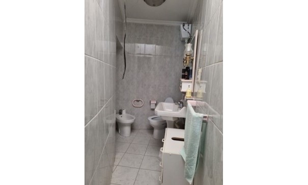 Herverkoop - Finca Landelijk pand -
Crevillente