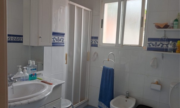 Herverkoop - Finca Landelijk pand -
Crevillente