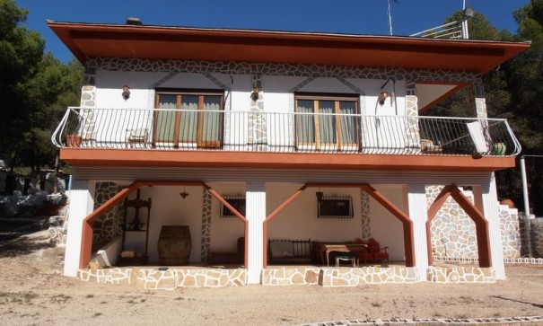 Resale - Finca Landgut -
Castalla