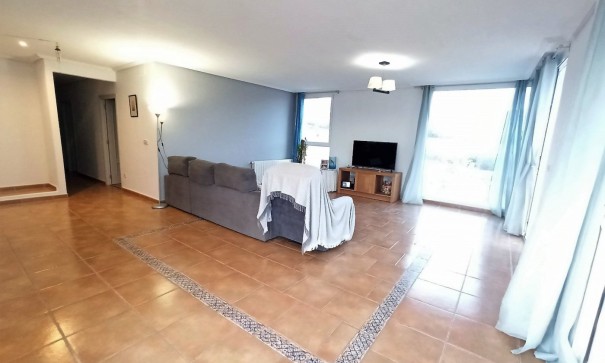 Herverkoop - Finca Landelijk pand -
Alicante