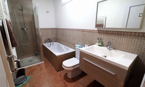 Herverkoop - Finca Landelijk pand -
Alicante