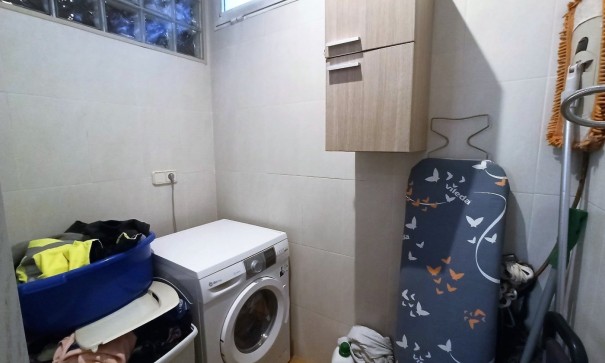 Herverkoop - Finca Landelijk pand -
Alicante