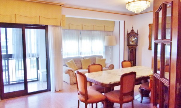 Sprzedaż - Apartament mieszkanie -
Alicante