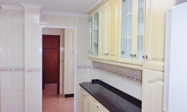 Sprzedaż - Apartament mieszkanie -
Alicante