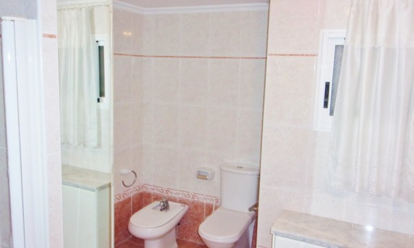 Sprzedaż - Apartament mieszkanie -
Alicante