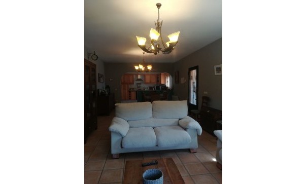 Återförsäljning - Finca lantlig egendom -
Castalla