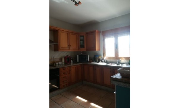 Återförsäljning - Finca lantlig egendom -
Castalla