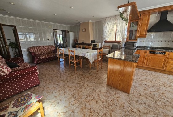 Sprzedaż - Finca nieruchomość wiejska -
Crevillente