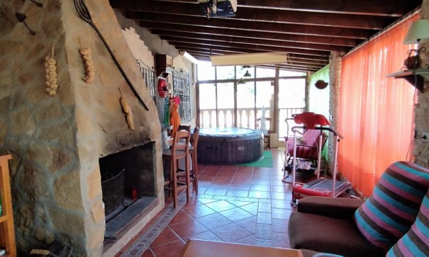 Sprzedaż - Finca nieruchomość wiejska -
Elche