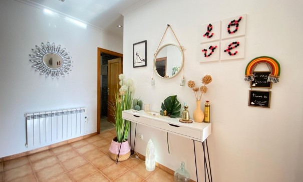 Sprzedaż - Finca nieruchomość wiejska -
Alicante