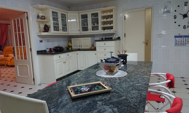 Herverkoop - Finca Landelijk pand -
Elche