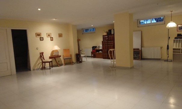 Herverkoop - Finca Landelijk pand -
Elche