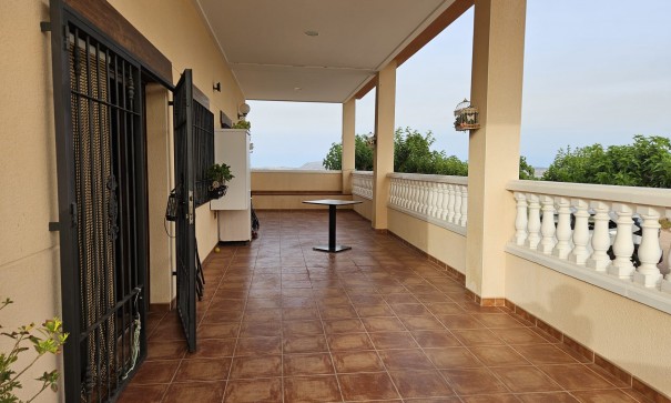 Resale - Finca Landgut -
Novelda