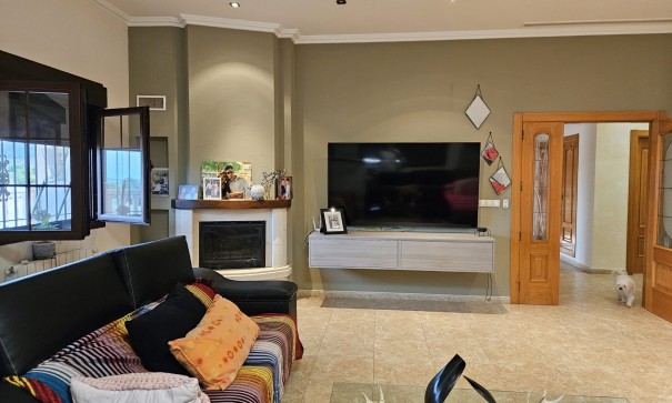 Resale - Finca Landgut -
Novelda