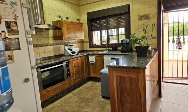 Resale - Finca Landgut -
Novelda