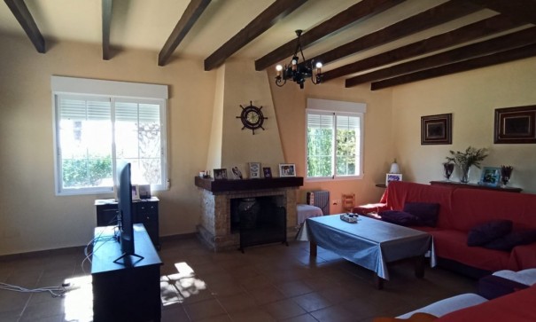 Sprzedaż - Finca nieruchomość wiejska -
Elche