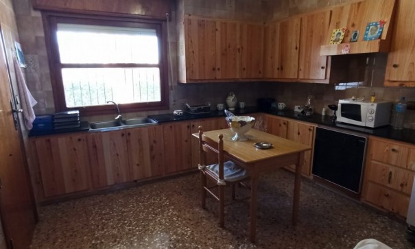 Sprzedaż - Finca nieruchomość wiejska -
Elche