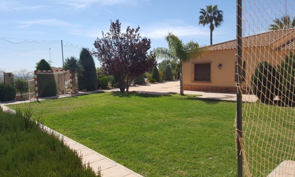 Resale - Finca Landgut -
Elche