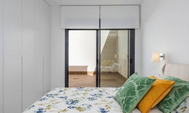 Videresalg - Fritliggende villa -
San Miguel de Salinas