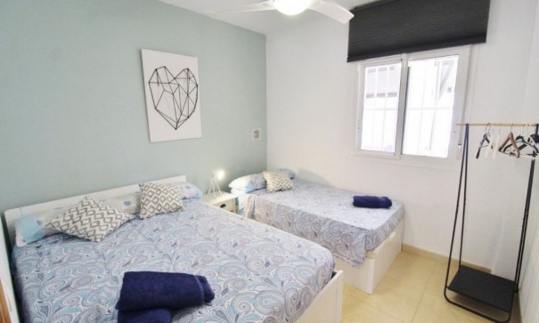 Resale - Freistehende Villa -
El Campello